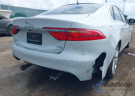 2016 Jaguar Xf 35T Premium из США, поврежденный, VIN SAJBD4BVXGCY20321